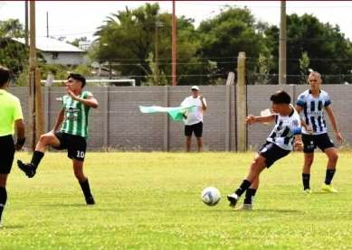 LRF - Inferiores - Victoria de Club Sarmiento en 5ta división visitando a Huanguelén. 