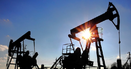 El petróleo “rebelde” sirio, se vende en Turquía a precio de saldo