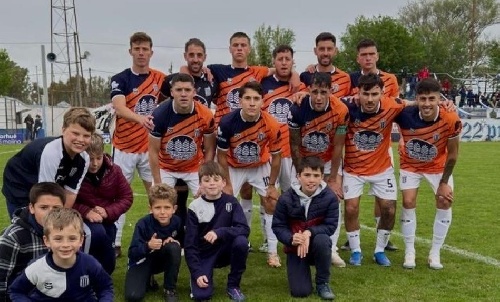 LRF - Club Sarmiento ganó de local y clasificó a semifinales del Clausura. 