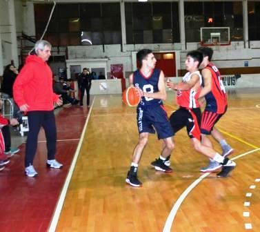 Basquet Federal - Atlético Tala dirigido por Fiorido cayó ante Central Entrerriano. 
