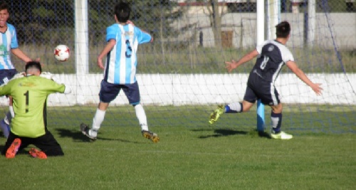 LRF - Inferiores - En 5ta Sarmiento ganó por penales y pasa a semifinales. 