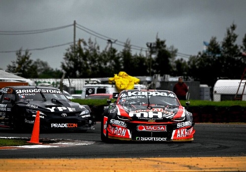 TC en San Nicolás: Canapino festejó tras doblegar a Rossi en una Final memorable