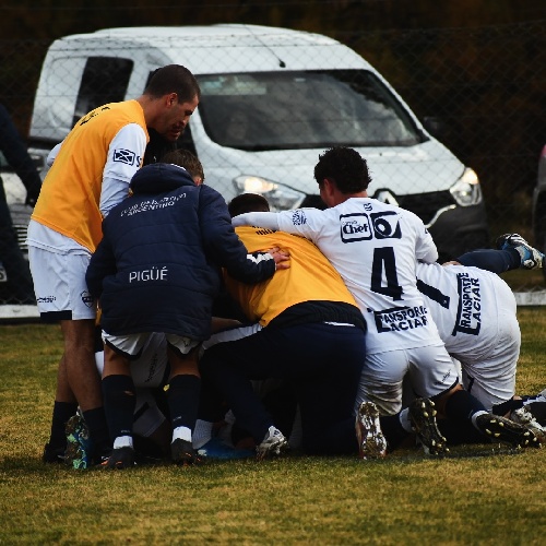 LRF - Deportivo Argentino ganó por penales en Guaminí y pasó a 4º de final. 
