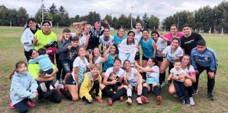 LRF - Damas - San Martín de Saavedra es el primer semifinalista. 