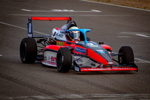 F2 Argentina - Valentino Alaux finalizó 4º en Villicum. 