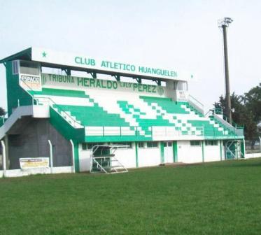 En cancha de Huanguelén prosigue el certamen Sub 15 Damas de la LRF. 