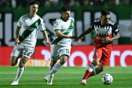 River Plate igualó ante Banfield en la previa al superclásico.  