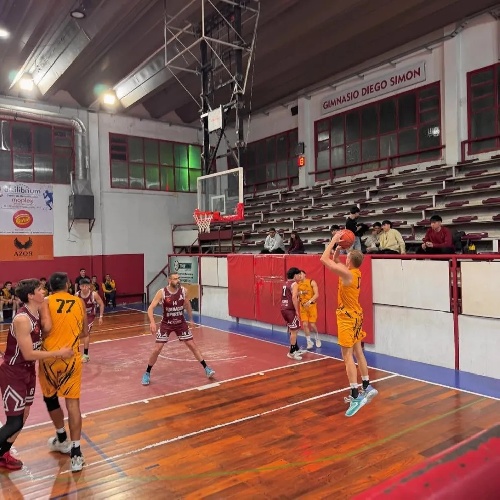 Basquet Federal - El equipo de David Fric cayó ante Naútico Rada Tilly. 