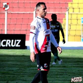 Bolivia 1ra División - Martín Prost convirtió un gol en el empate ante Universitario. 
