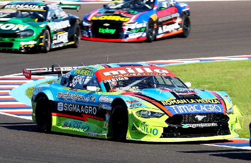 Todino cambió y volvió a la pelea en el TC
