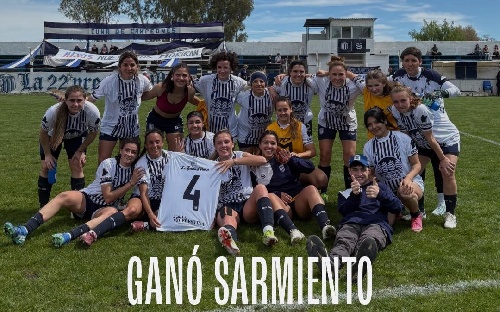 LRF - Damas - Sarmiento ganó el clásico y sigue con puntaje ideal. 
