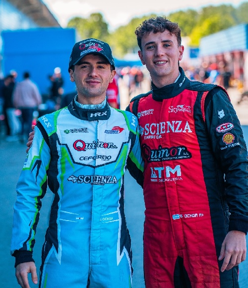 Los viedmenses Ochoa sueñan con la corona del TC Pick Up. 