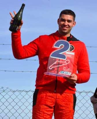 El puanense Joaquín Lobay se suma al Super Car pampeano para el 2024. 