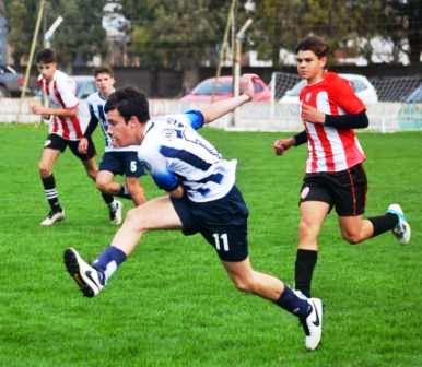 LRF - Inferiores - Sarmiento logró 3 victorias en su visita a San Martín de Carhué  