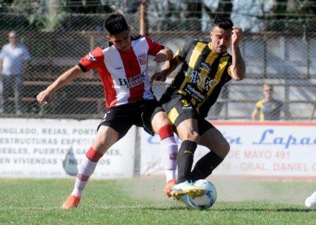 Federal A - Con un gol del tornquinstense Vila, Olimpo igualó con Sansinena. 